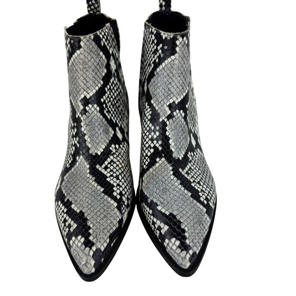 MARC FISHER VIVICA LEATHER POINTED TOE ANKLE BOOTS IN SNAKE PRINT NWOB SIZE 8.5M - Picture 3 of 13